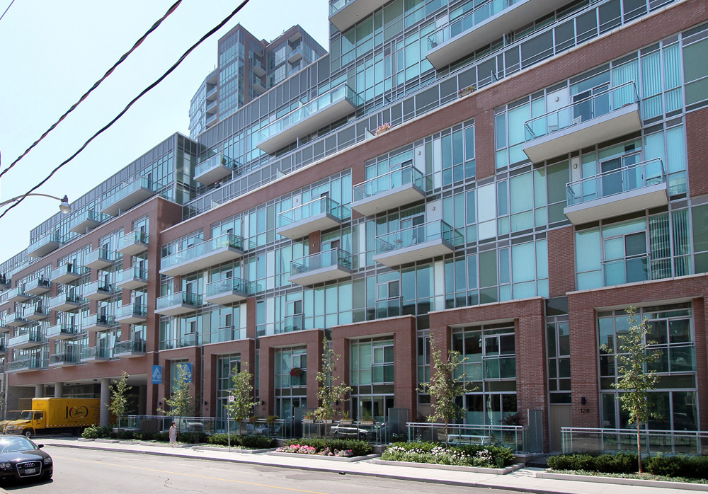 Vu Condos & Lofts