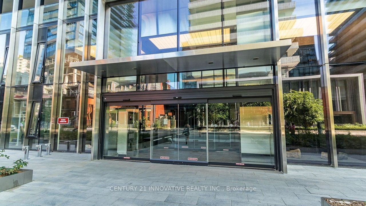 Waldorf Astoria Lofts, #806