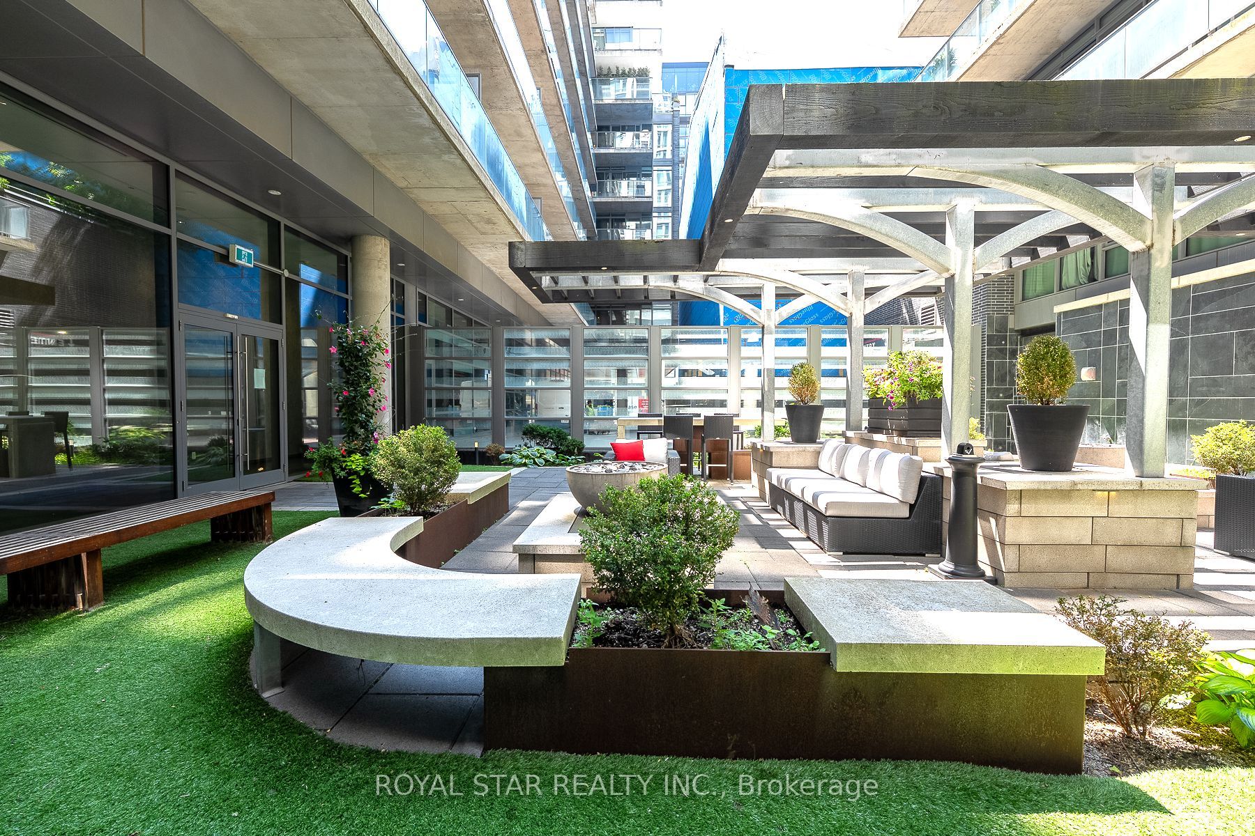 Six50 King West Lofts, #623