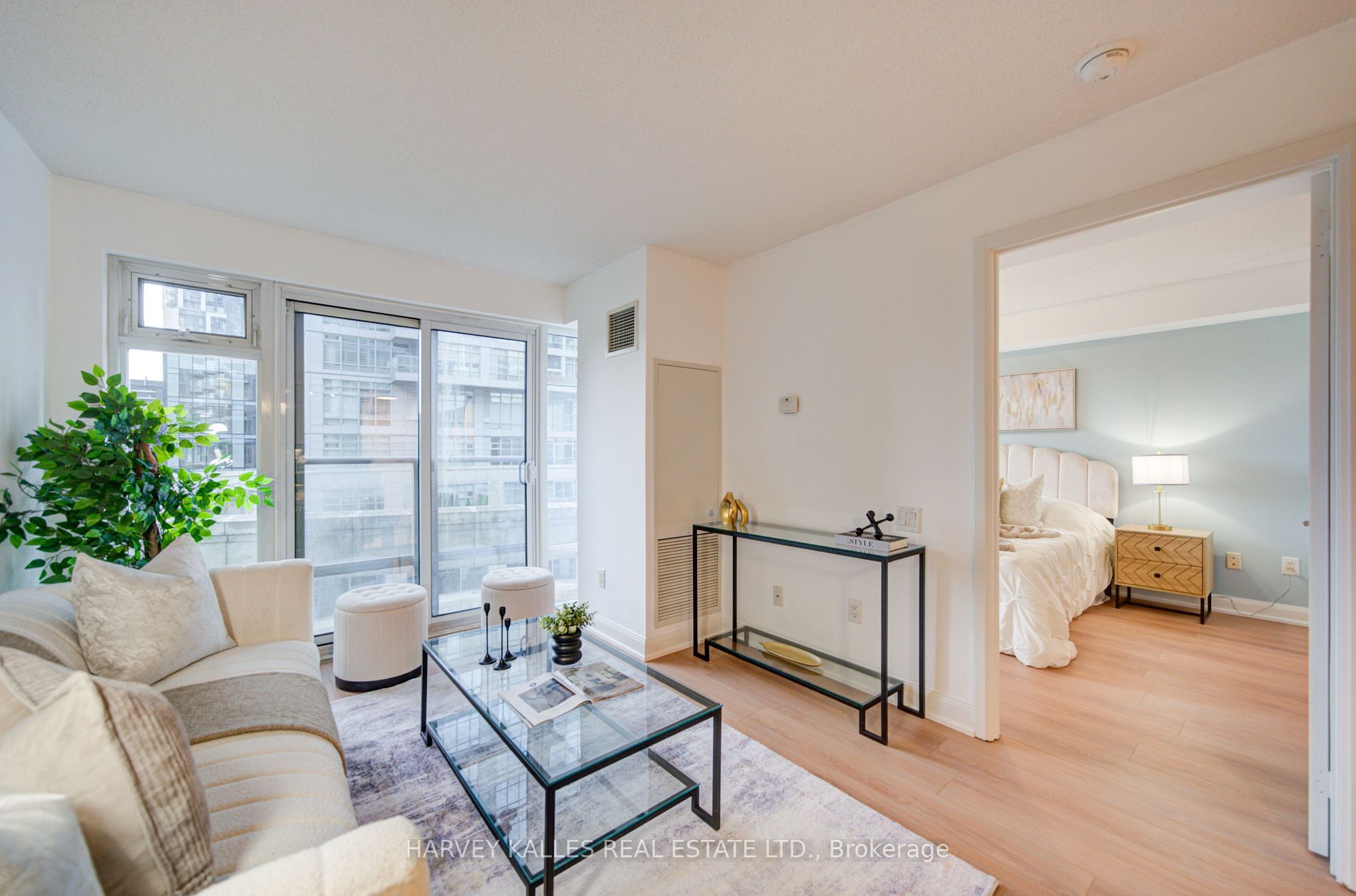 Quantum North Tower Lofts