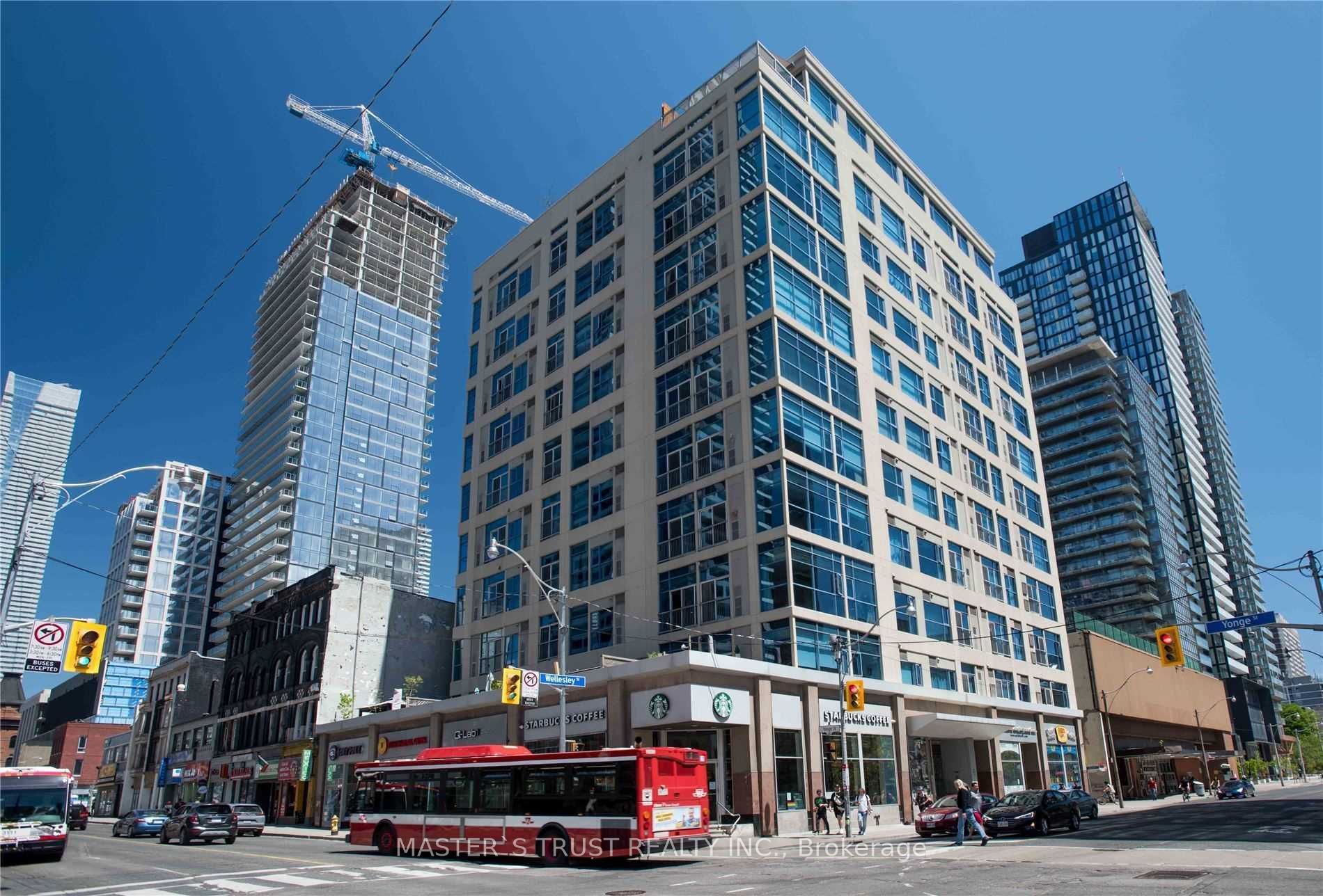 Eight Wellesley Lofts