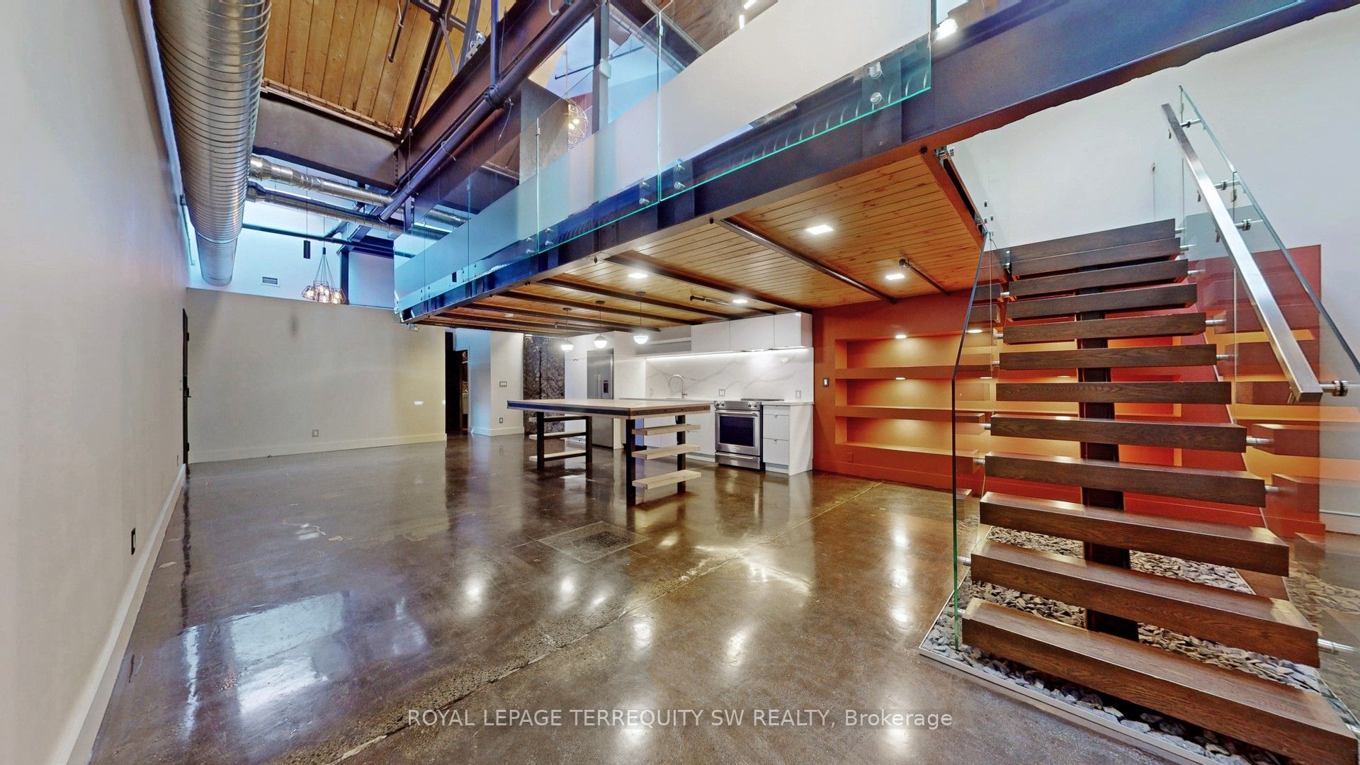 i-Zone Lofts, #124
