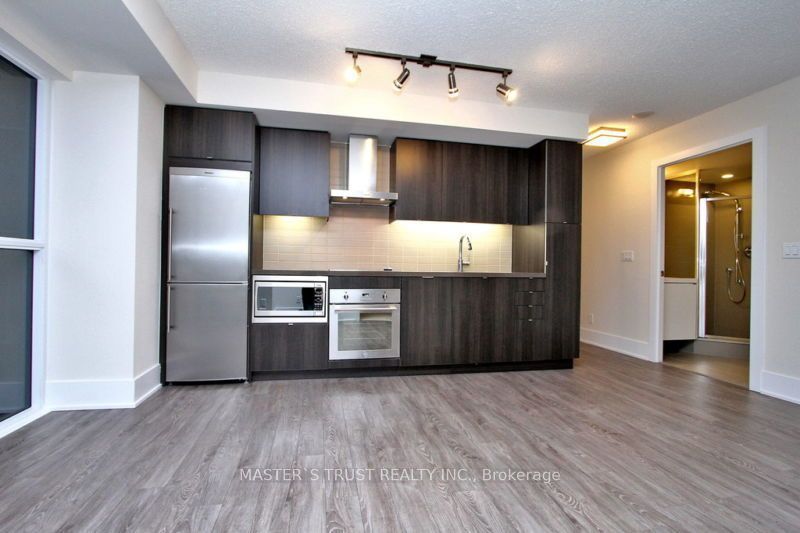 300 Front Street Lofts