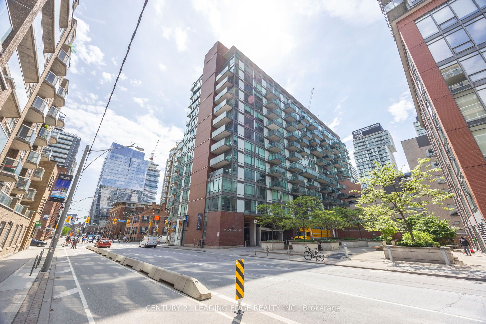 MoZo Lofts, #903