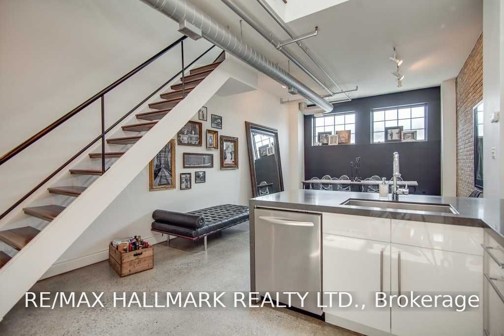 Bartlett Loft Towns