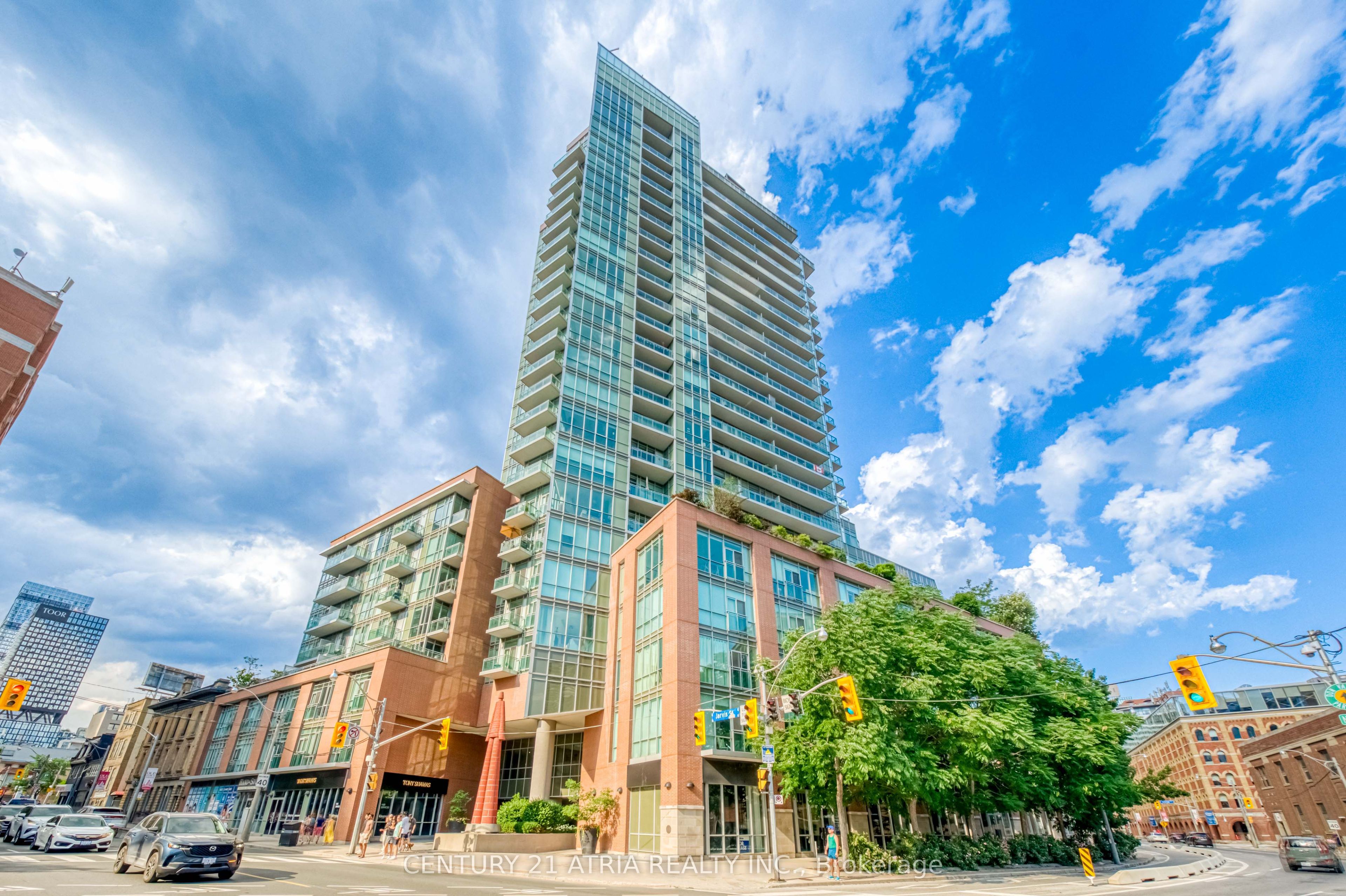 Vu Condos & Lofts