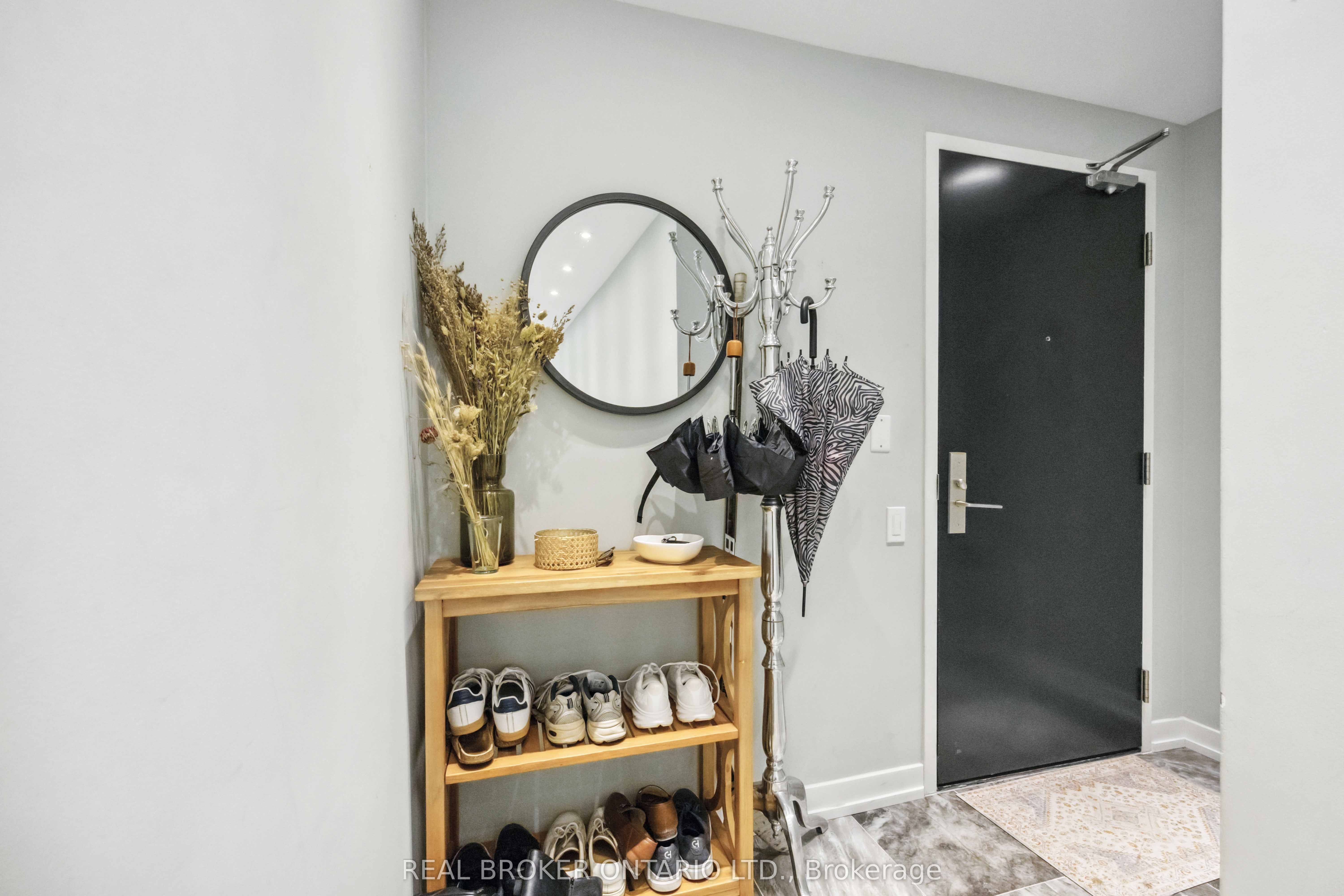 Six50 King West Lofts, #222