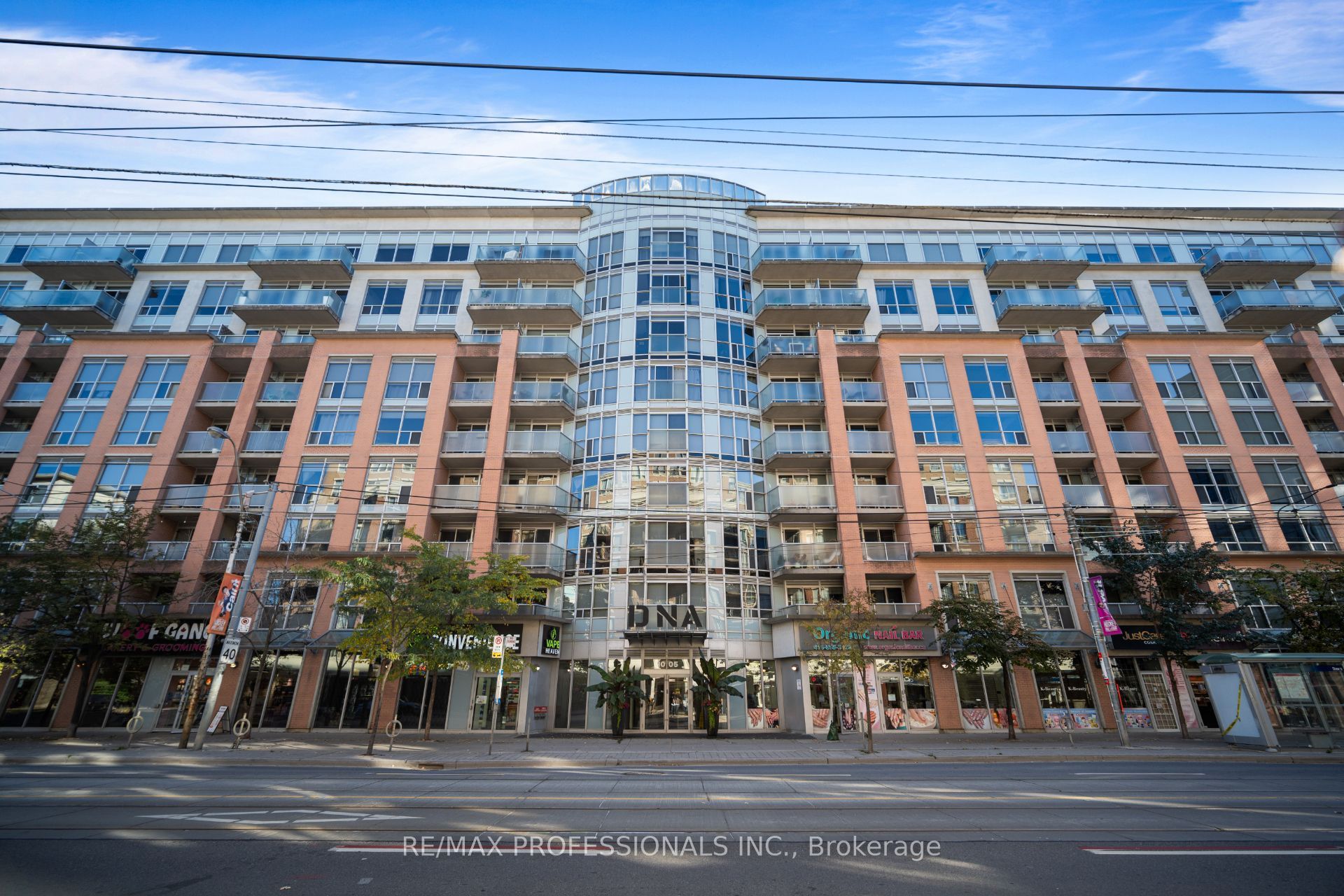 DNA Lofts, #320