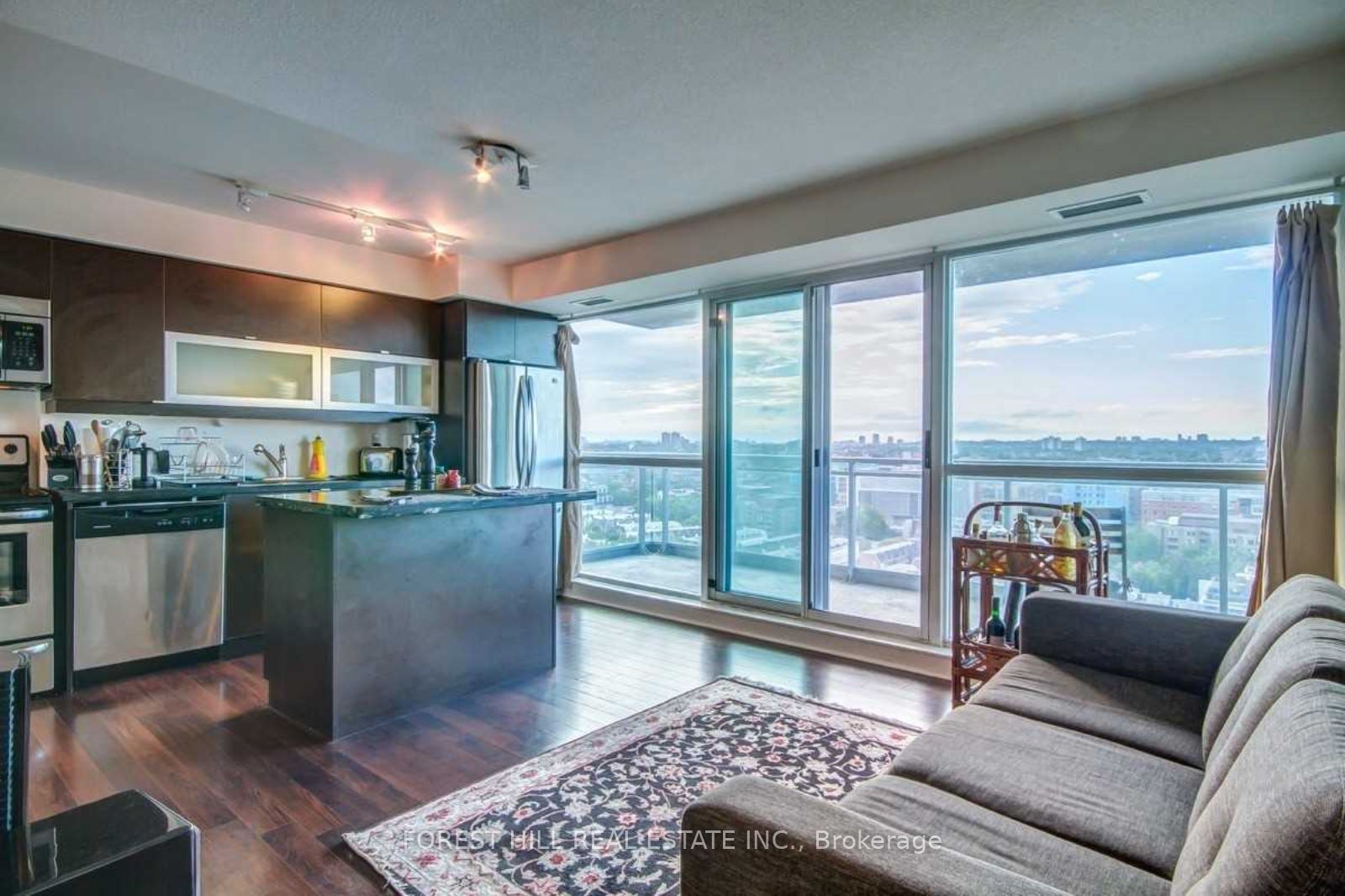 Vibe at Liberty Village Lofts, #1808