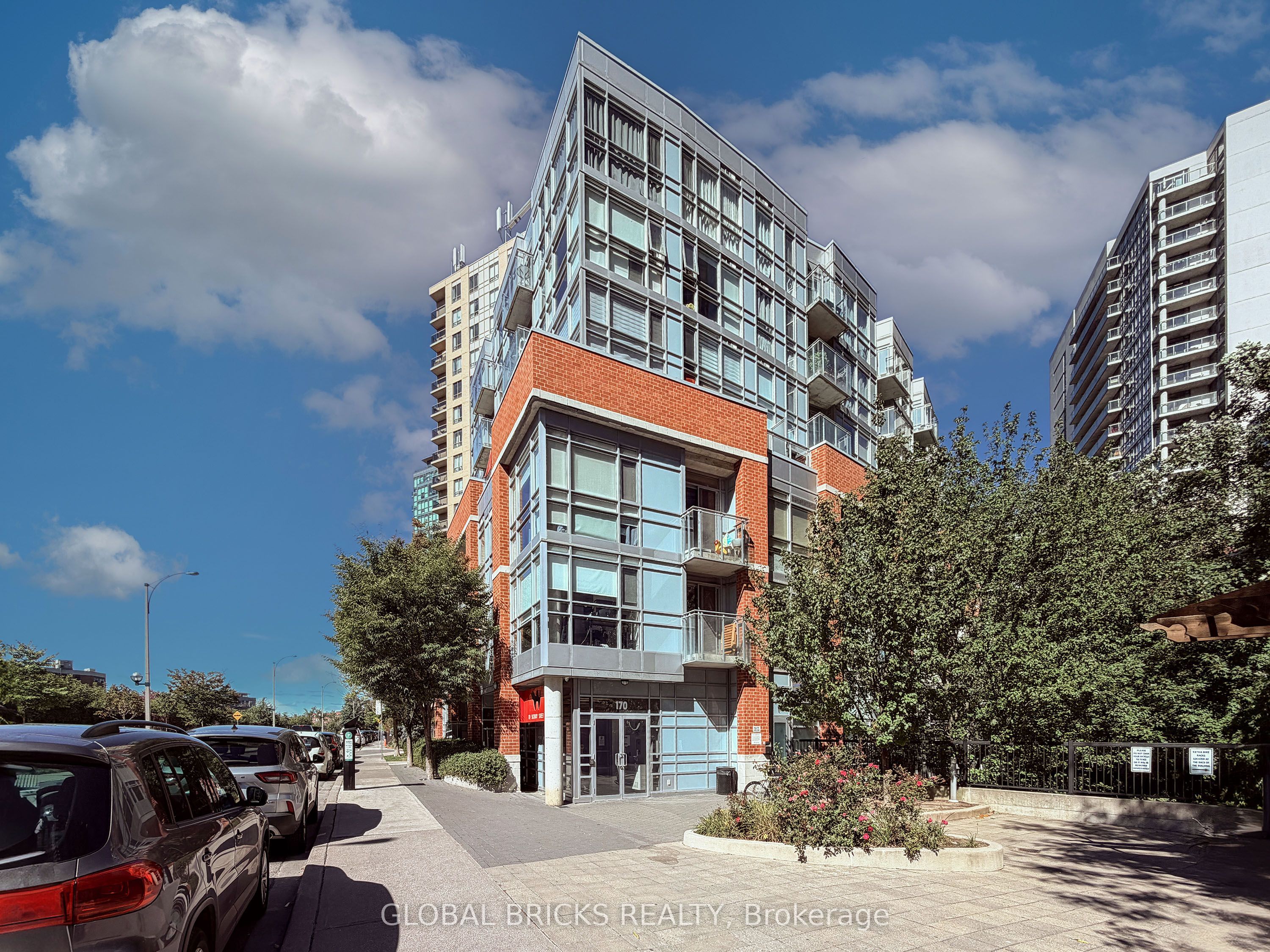 Westside Gallery Lofts, #815