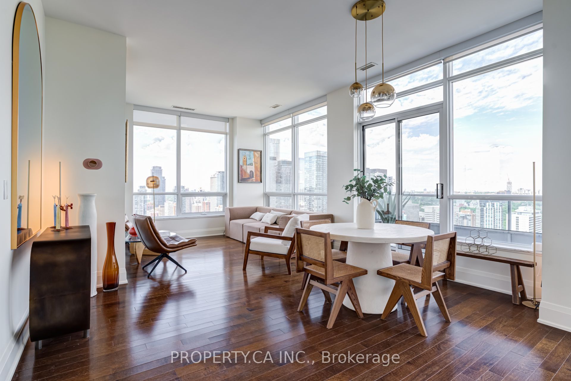 500 Condos & Lofts, #3404