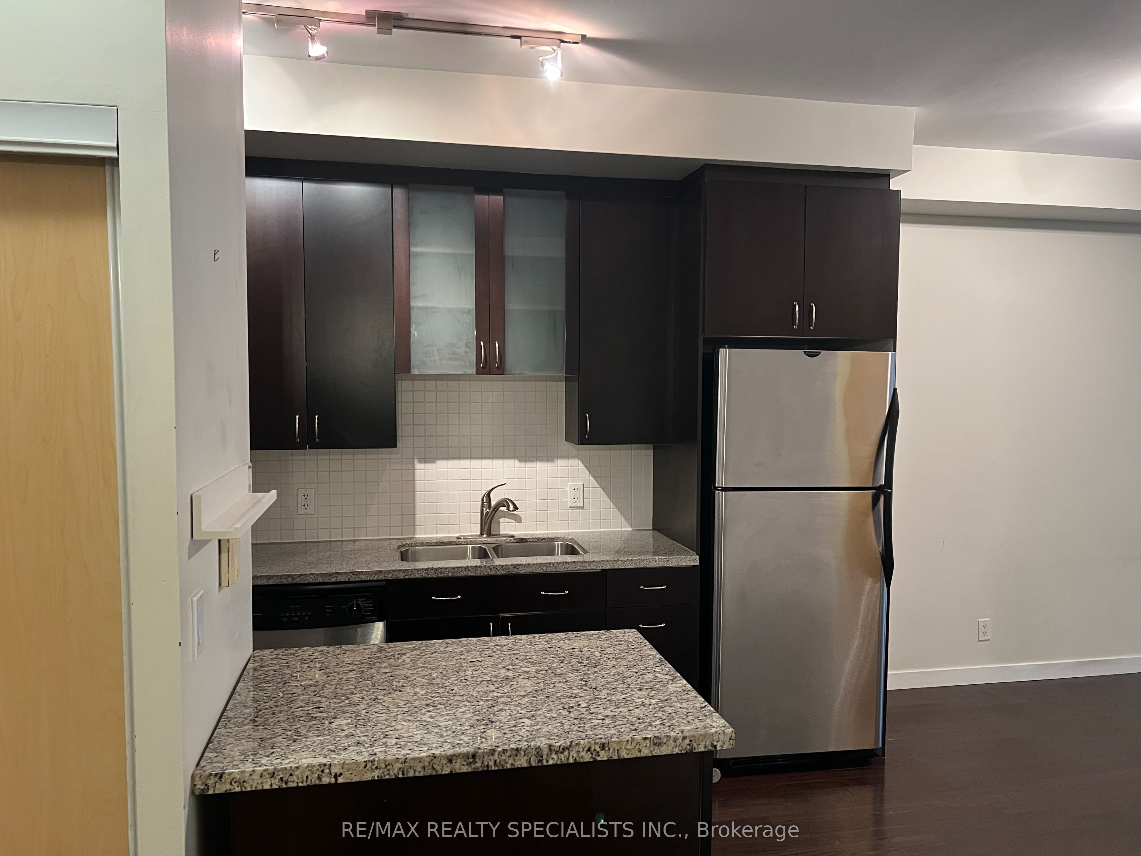 DNA Lofts, #715