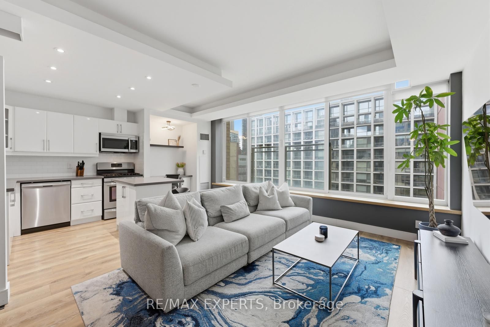 Sylvia Lofts, #707