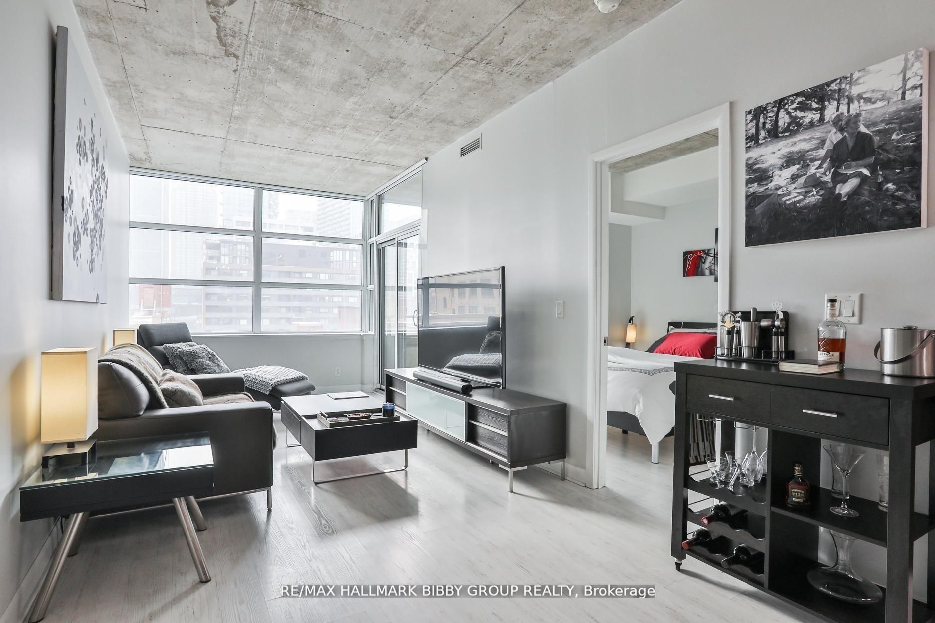 Victory Lofts
