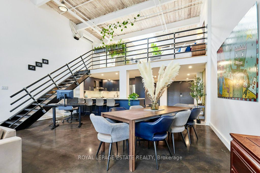 i-Zone Lofts