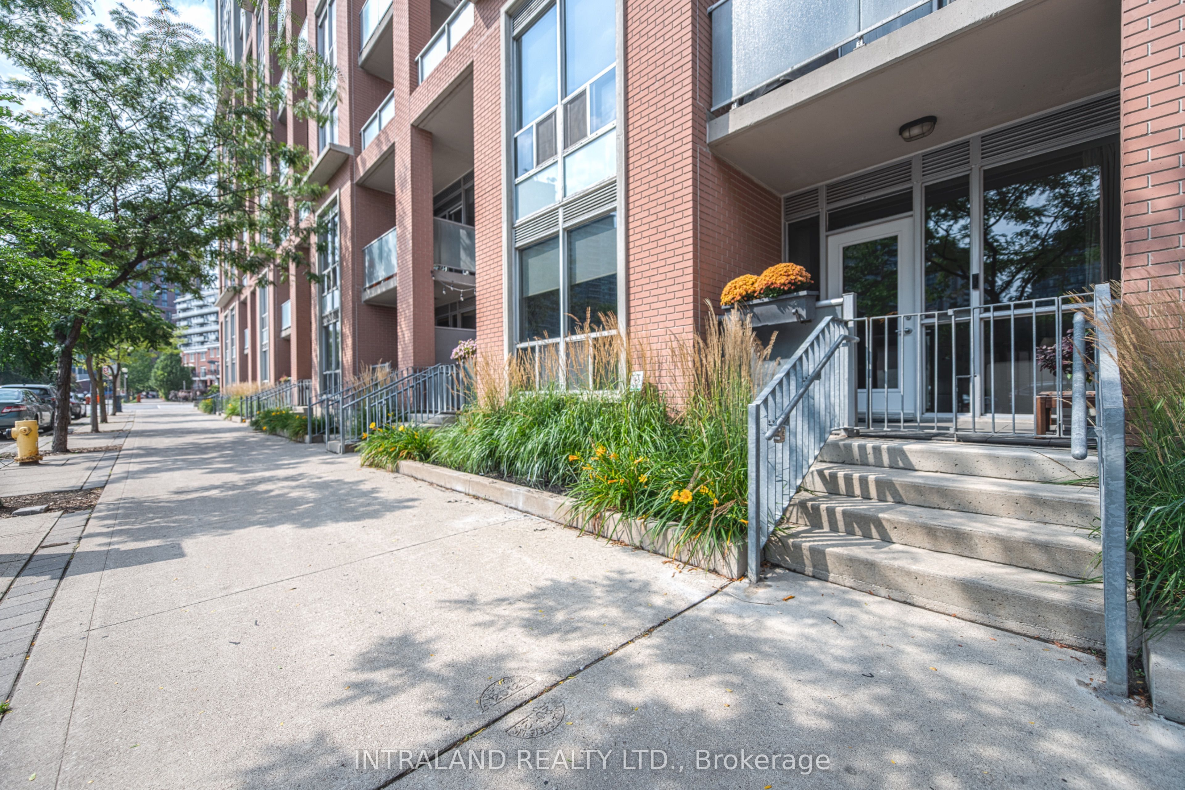 DNA Lofts, #113