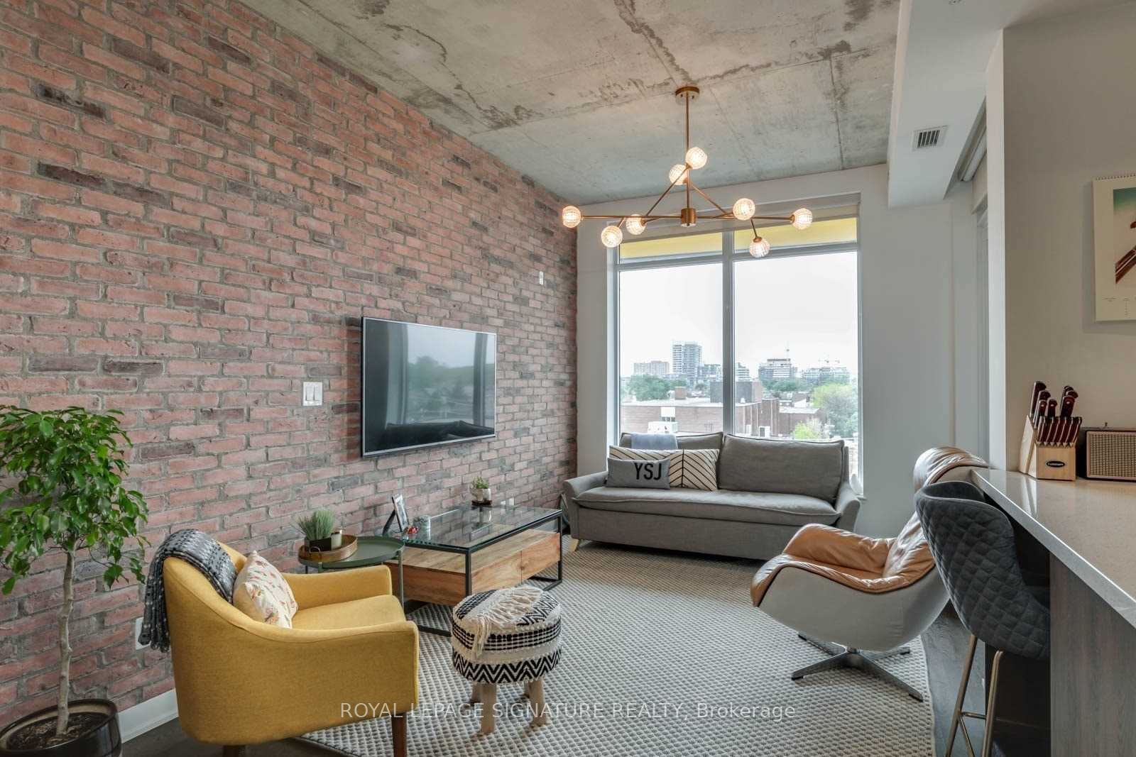 109 OZ Lofts