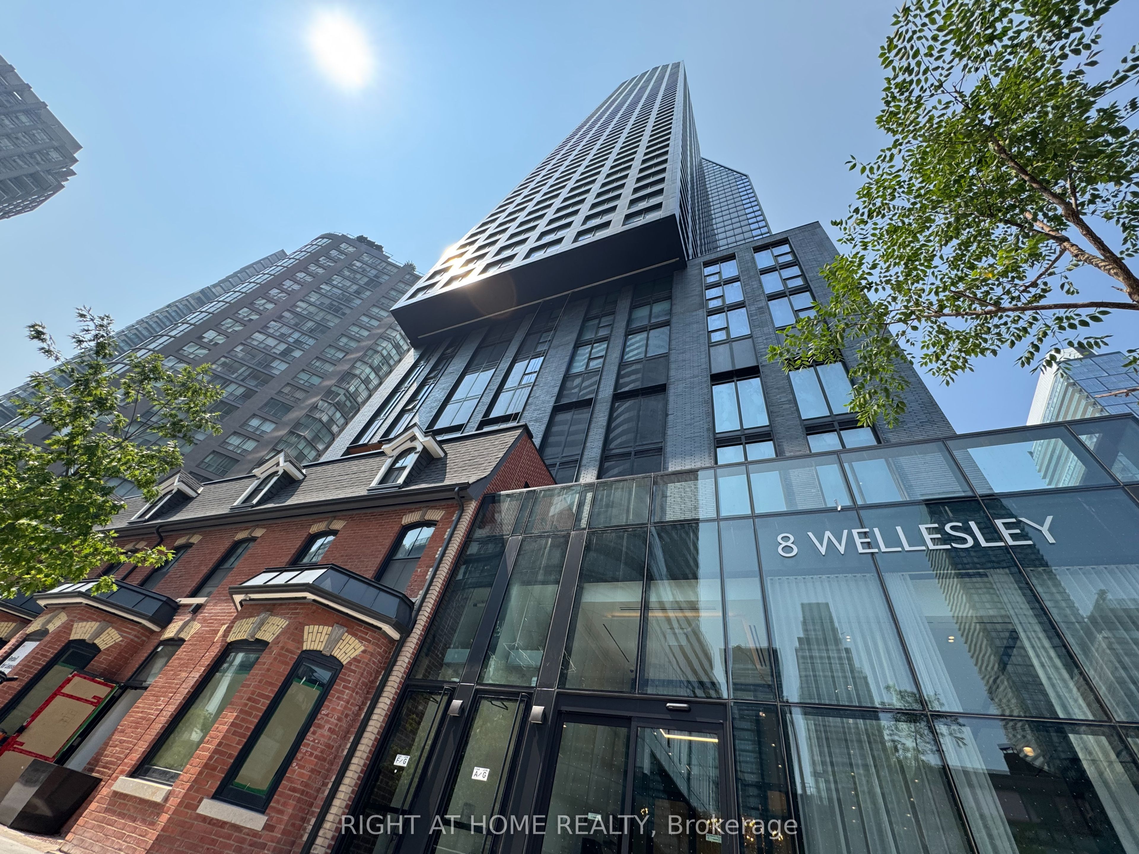 Eight Wellesley Lofts