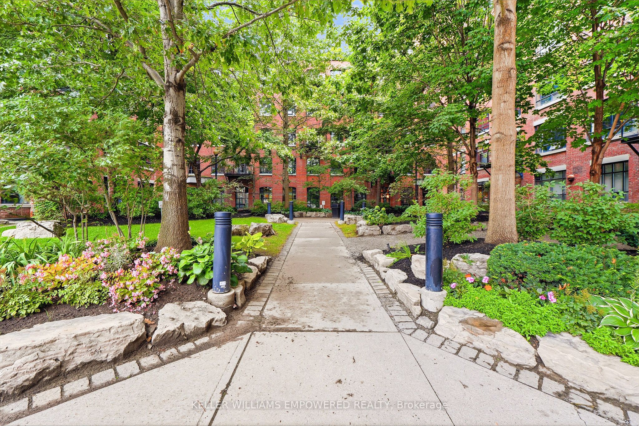 Broadview Lofts, #205