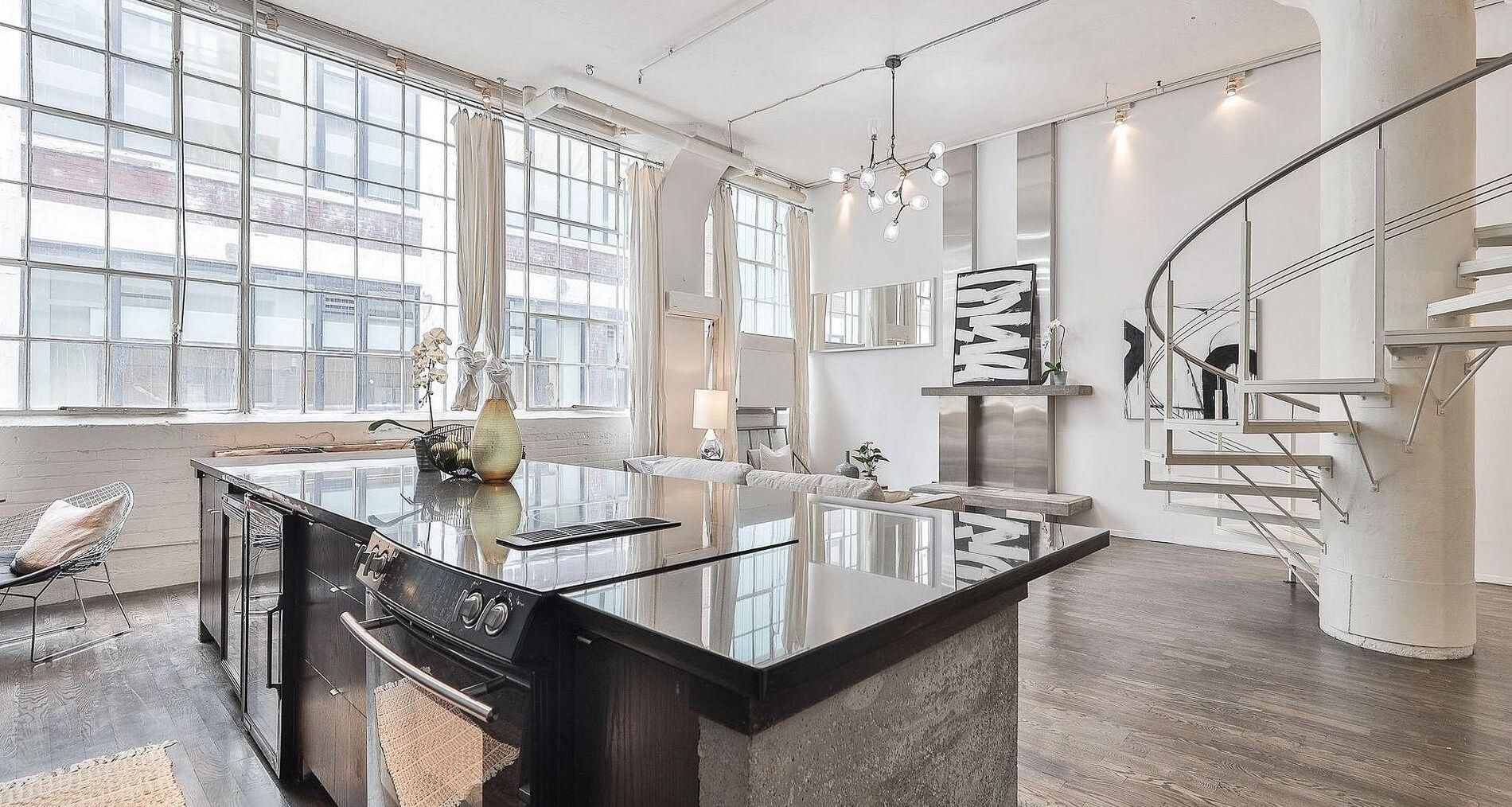Wrigley Lofts, #315
